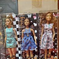 barbie fashionistas doll usato