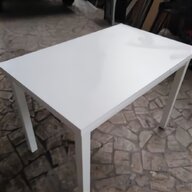 tavolo plastica ovale usato