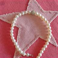 bracciale di perle usato
