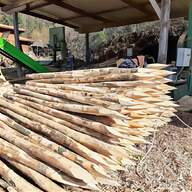 legno castagno pali recinzione usato
