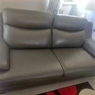 divano vera pelle grigio usato