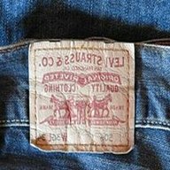 levis jeans usato