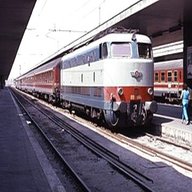 e444 locomotive usato
