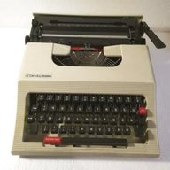 macchina scrivere antares 350 usato