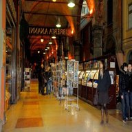 libreria bologna in vendita usato