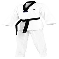 dobok taekwondo usato