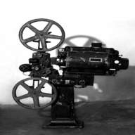 proiettore cinematografico usato
