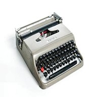 macchina scrivere portatile usato