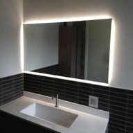 specchio bagno led usato