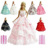 amazon vestiti barbie originali
