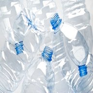 bottiglie plastica vuote usato