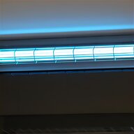 neon ultravioletti usato