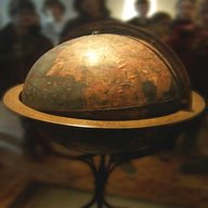 globo terrestre antico usato