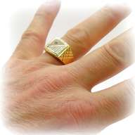 anello uomo oro scudo usato