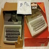 macchina scrivere petite 600 scatola origi usato