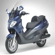x9 scooter usato