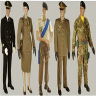 esercito italiano uniformi usato
