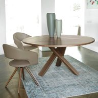 tavolo tondo moderno usato