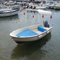 barca da pesca licenza vetroresina in vendita usato
