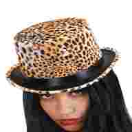 cappello leopardati usato