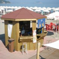 chiosco legno spiaggia usato