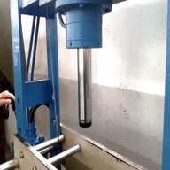 pressa idraulica 50 ton usato