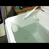 vasca del vivo pompa usato