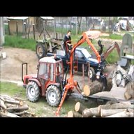 trattore caricatore forestale usato