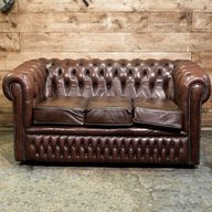 divano chesterfield vintage usato