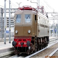 locomotiva 428 usato