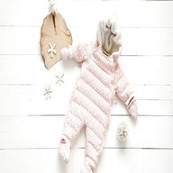 abbigliamento neonata invernale usato