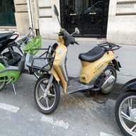 scooter liberty poste usato