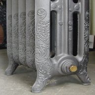 radiatori ghisa liberty decorati usato