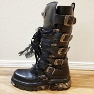 new rock boots 38 usato