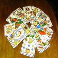 mazzo carte divinazione usato